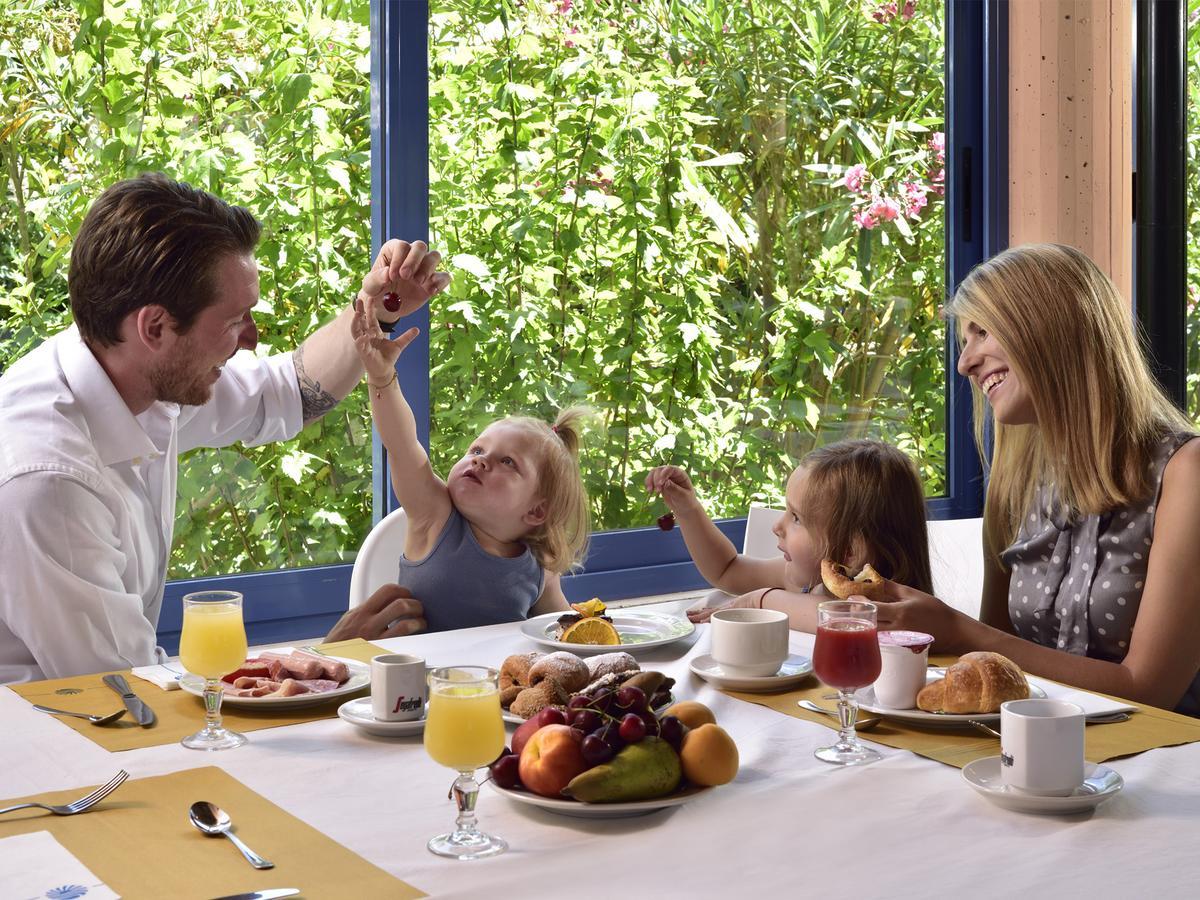 Garden Toscana Resort San Vincenzo Ngoại thất bức ảnh
